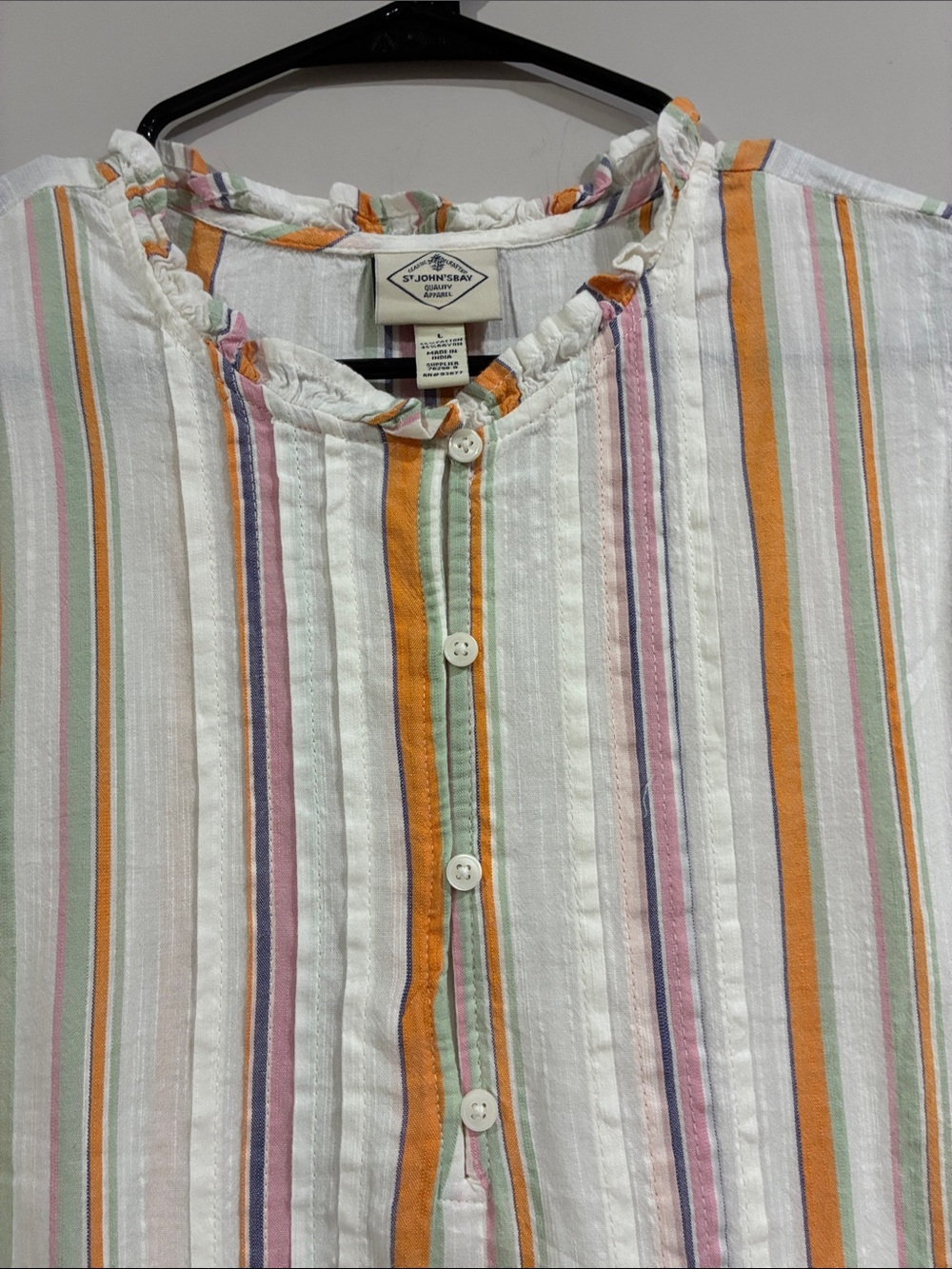 ST. John’s Bay NWT Ruffle 4 Button Cotton/Rayon Front Top - Picture 5 of 8